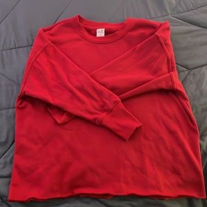 Red crew neck, no hole or rips great condition. Worn once.
